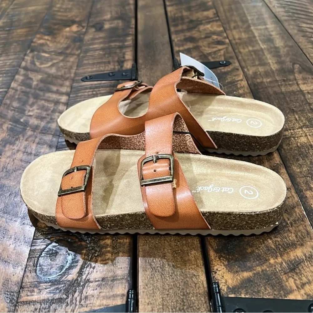 Cat & Jack slide on sandals size 11